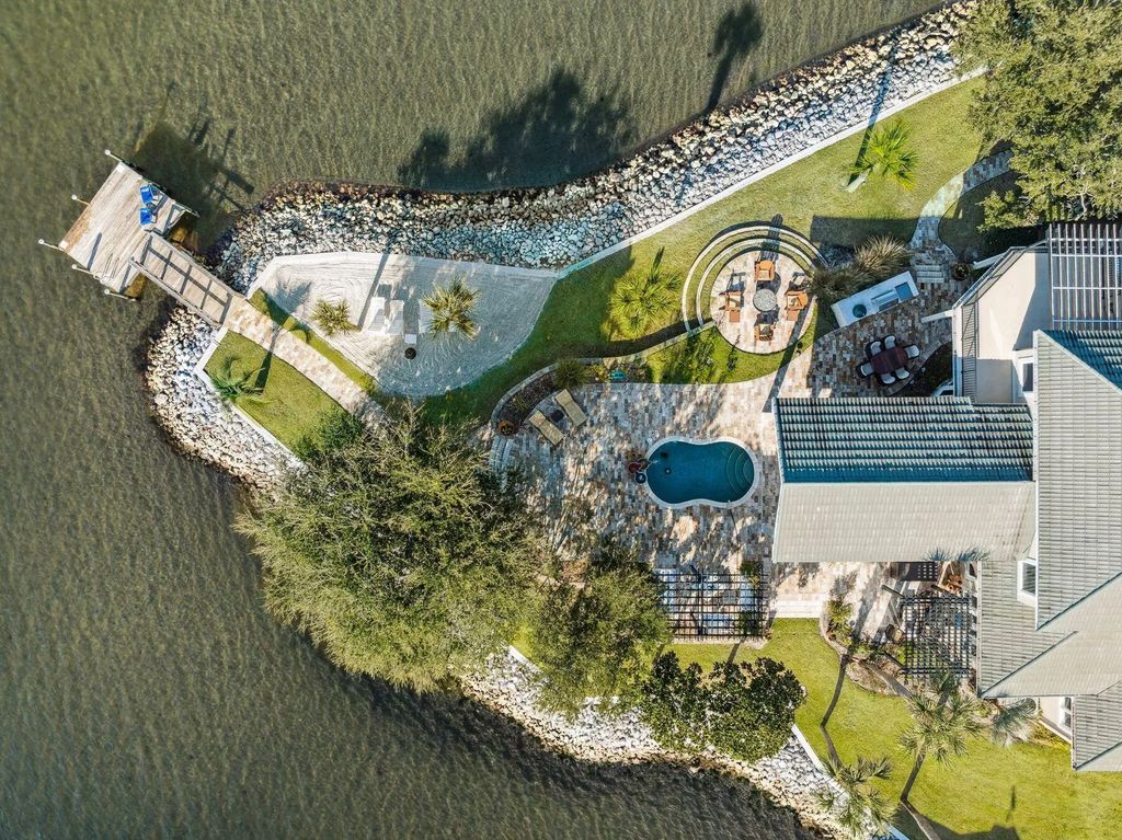 2 of 100 - 221 Bay Circle Drive, Santa Rosa Beach, FL