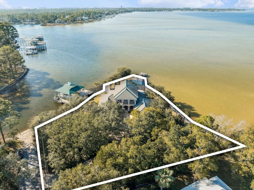 99 of 100 - 221 Bay Circle Drive, Santa Rosa Beach, FL