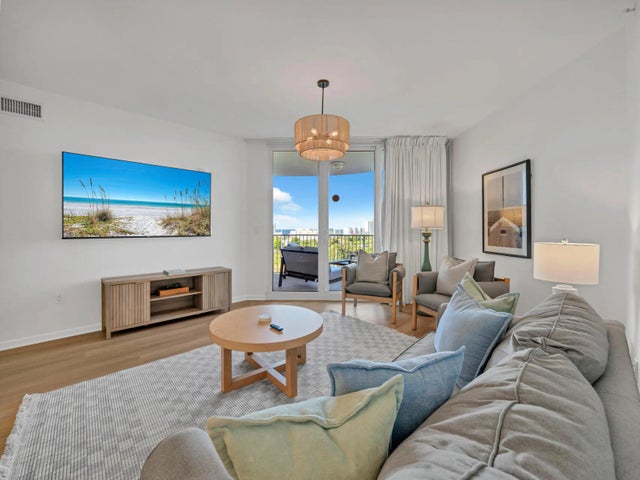 4207 Indian Bayou Trail 2804, Destin.