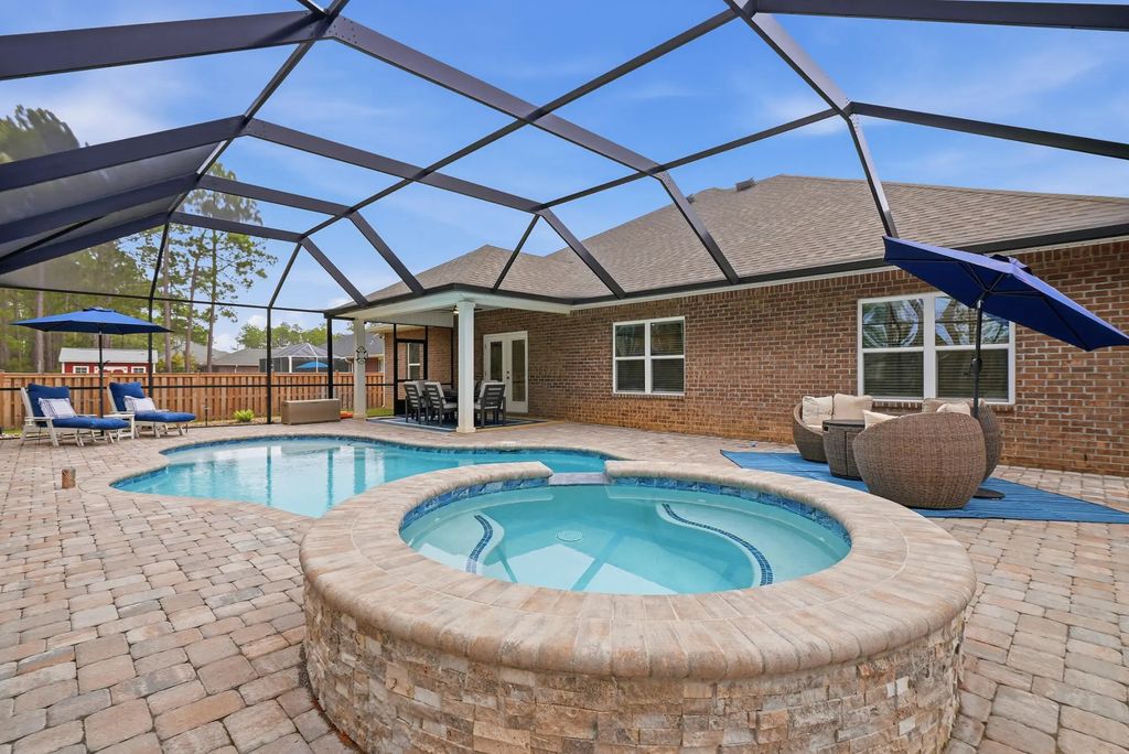 7224 Riverview Road, Navarre