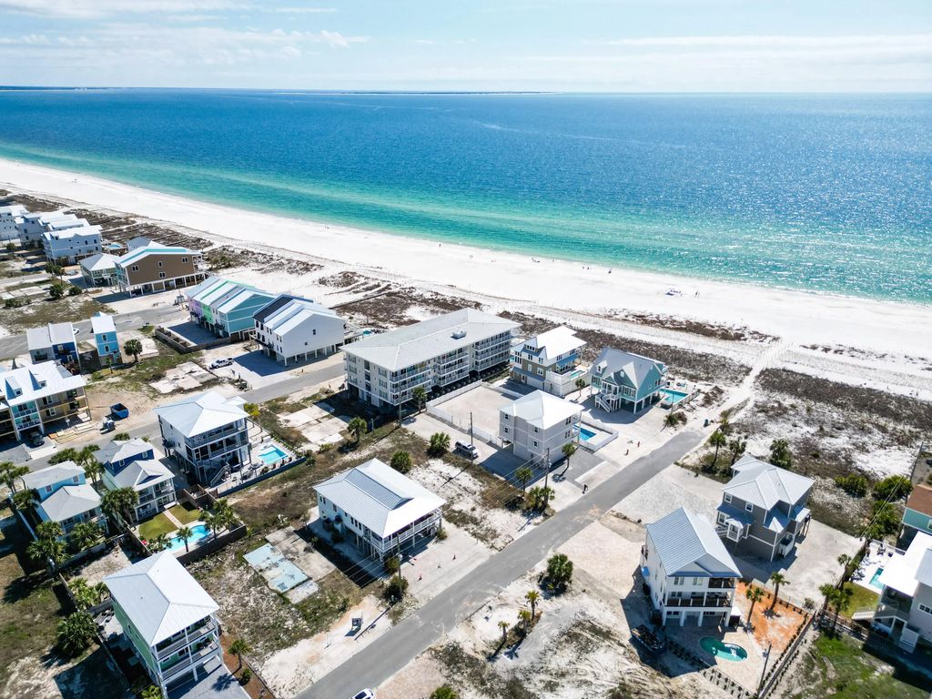 13 of 31 - 109 S 39th Street # C, Mexico Beach, FL