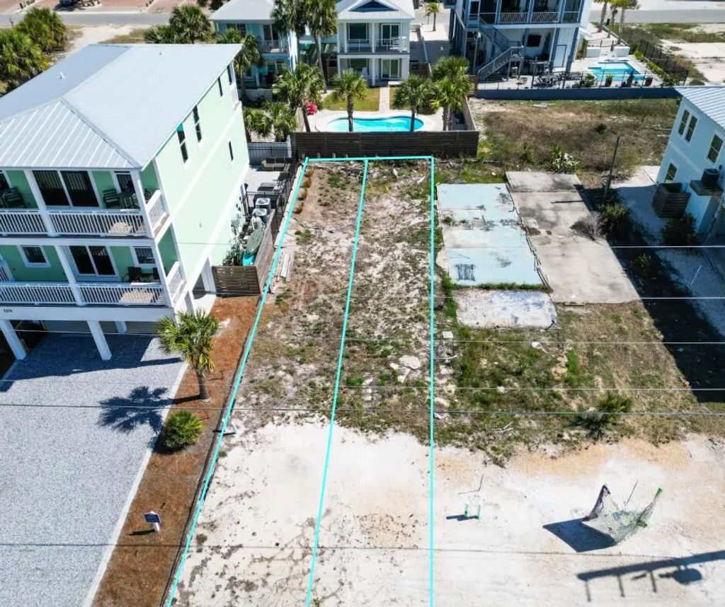 7 of 31 - 109 S 39th Street # D, Mexico Beach, FL