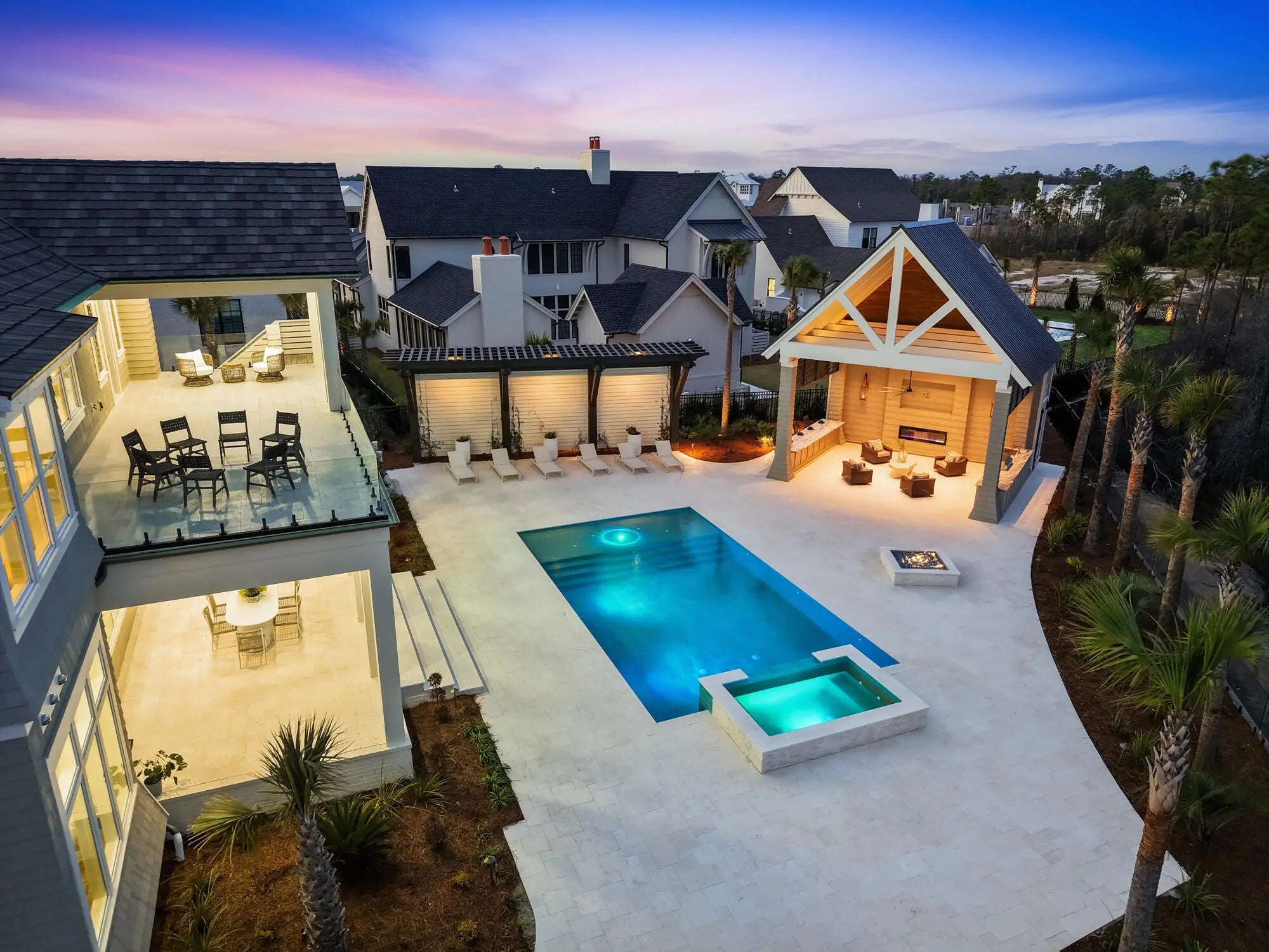 Photo of Listing #997447