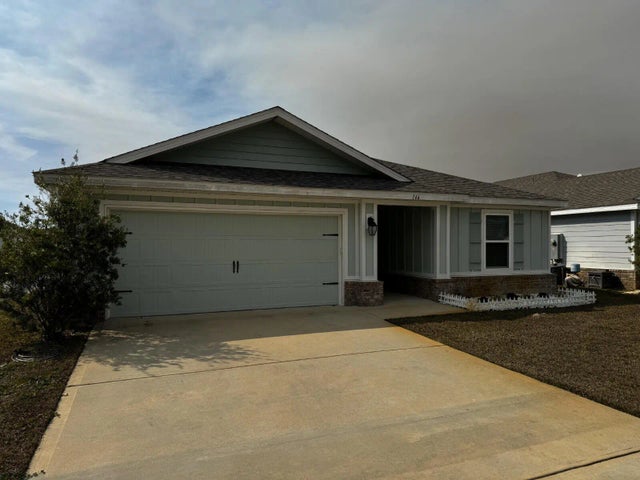 146 Old Canoe Lane, Freeport.