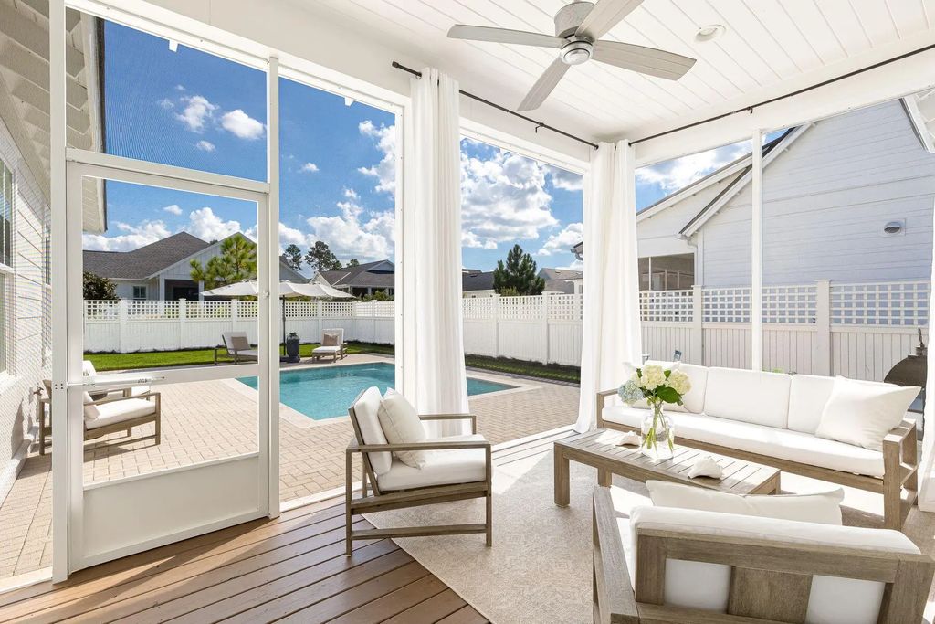 47 Heartwood Street, Watersound