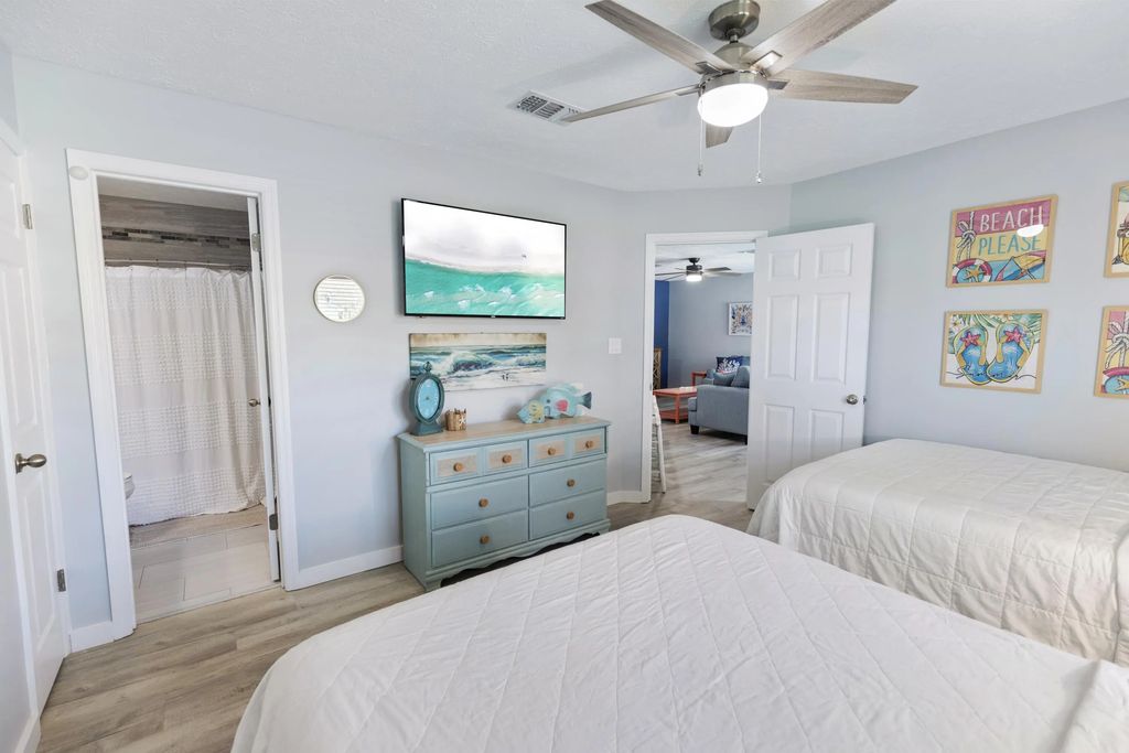 12 of 38 - 21401 Hilltop Avenue, Panama City Beach, FL