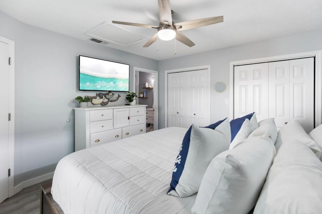 16 of 38 - 21401 Hilltop Avenue, Panama City Beach, FL