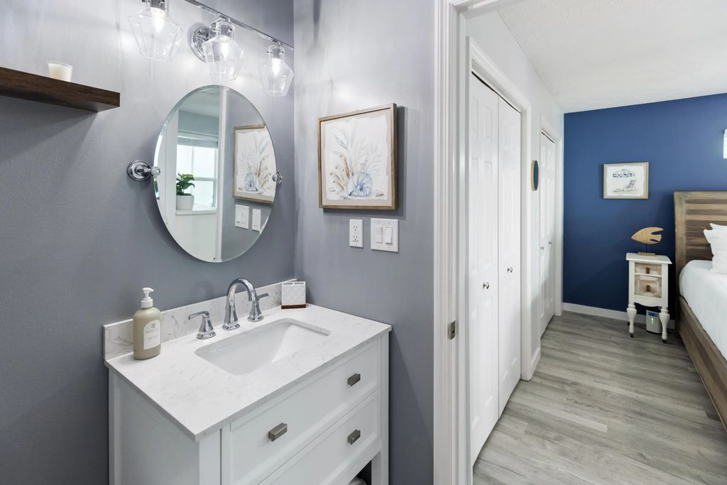 21 of 38 - 21401 Hilltop Avenue, Panama City Beach, FL
