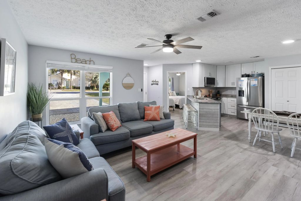 4 of 38 - 21401 Hilltop Avenue, Panama City Beach, FL