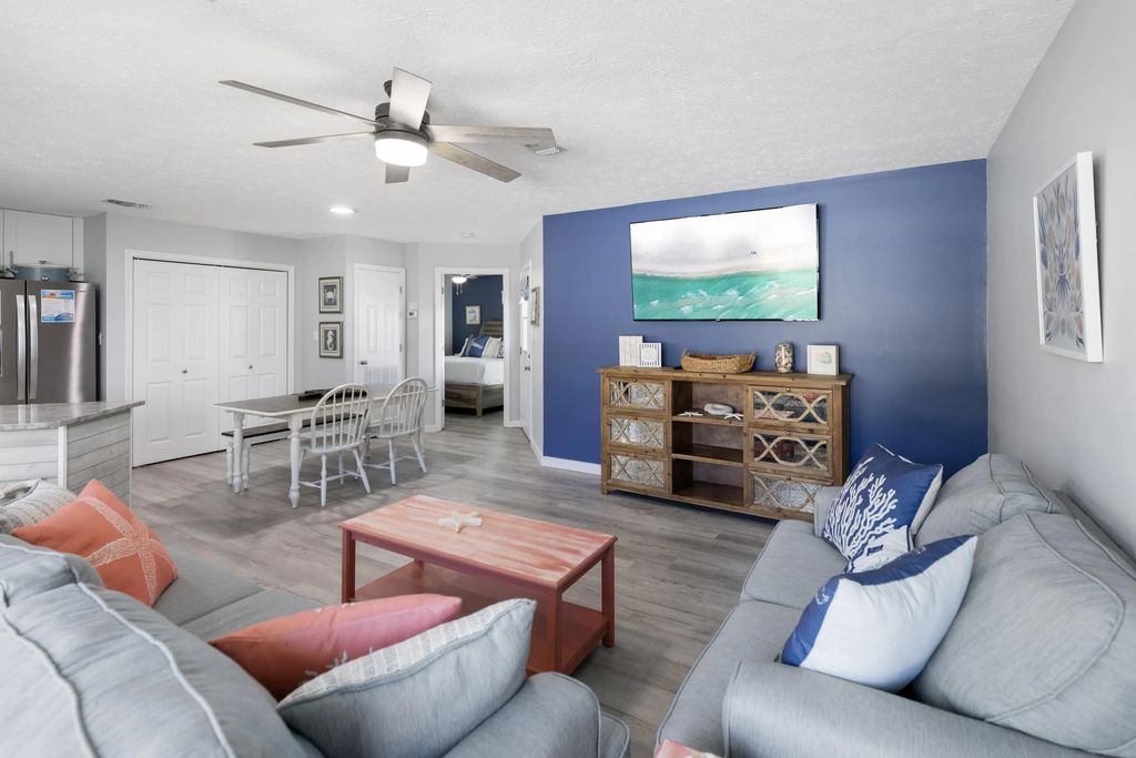 6 of 38 - 21401 Hilltop Avenue, Panama City Beach, FL