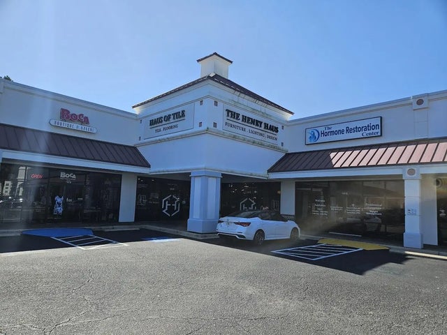 Photo of Listing #997362