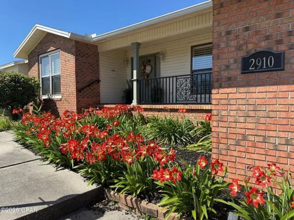 2910 Kings Harbour Road, Panama City