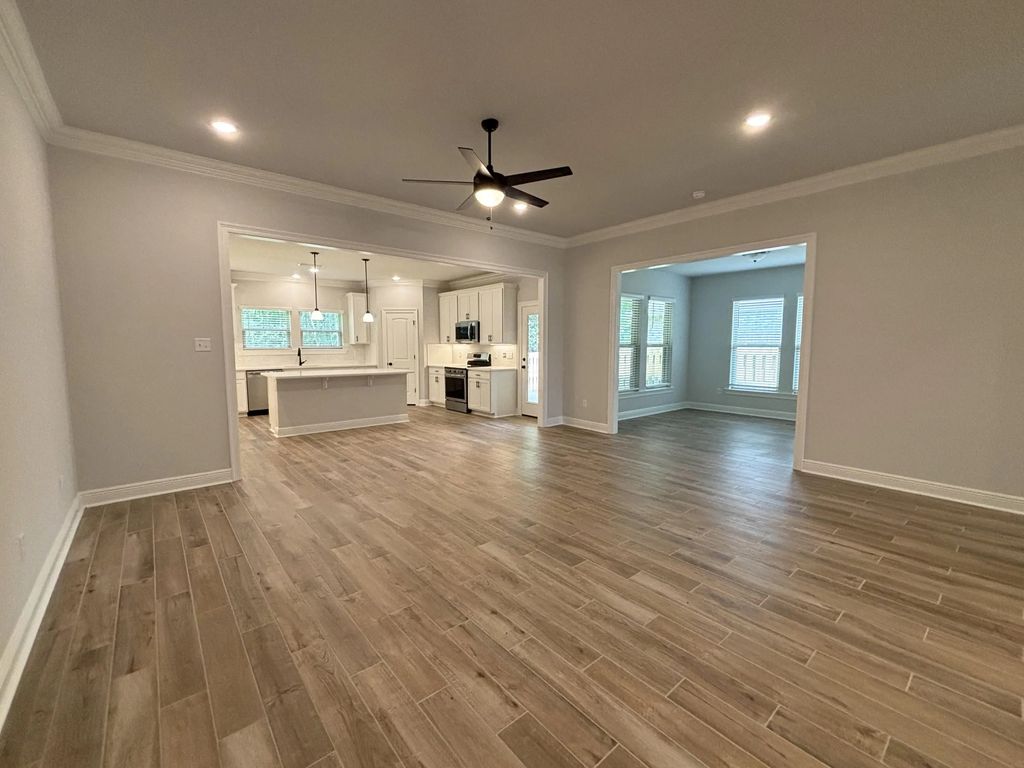 11 of 32 - 234 E Tweet Street, Freeport, FL