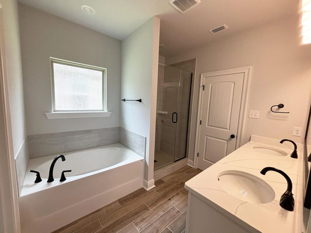 20 of 32 - 234 E Tweet Street, Freeport, FL