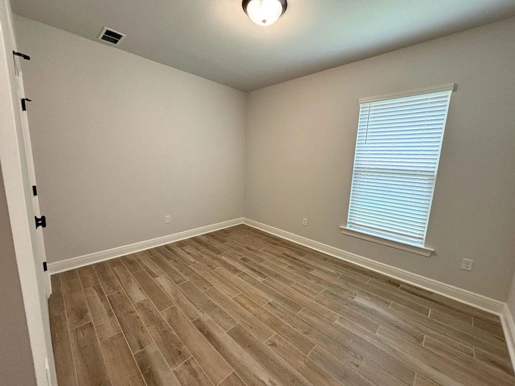 23 of 32 - 234 E Tweet Street, Freeport, FL