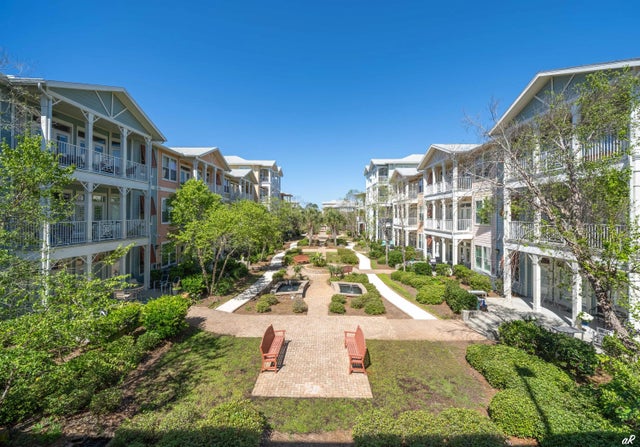 Photo of Listing #997200