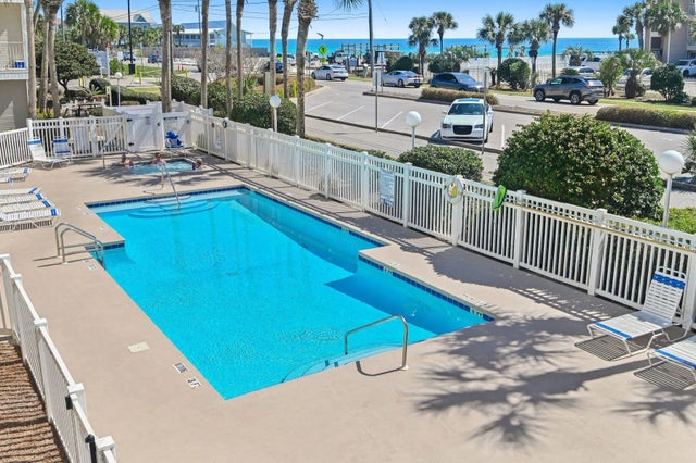 Photo of Listing #997273