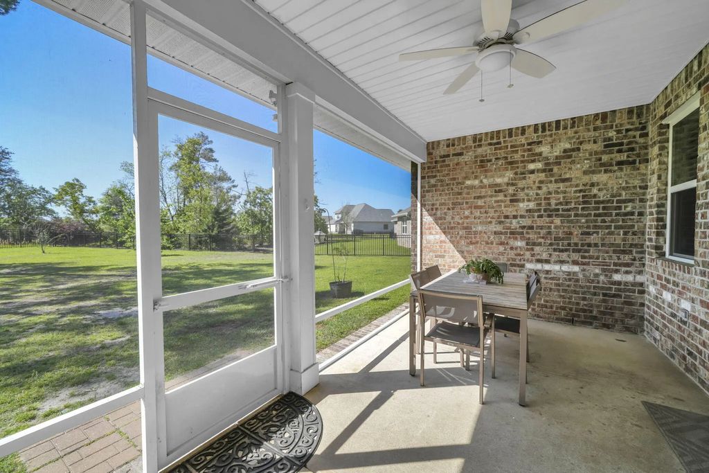 28 of 50 - 487 Coastal Breeze Drive, Freeport, FL