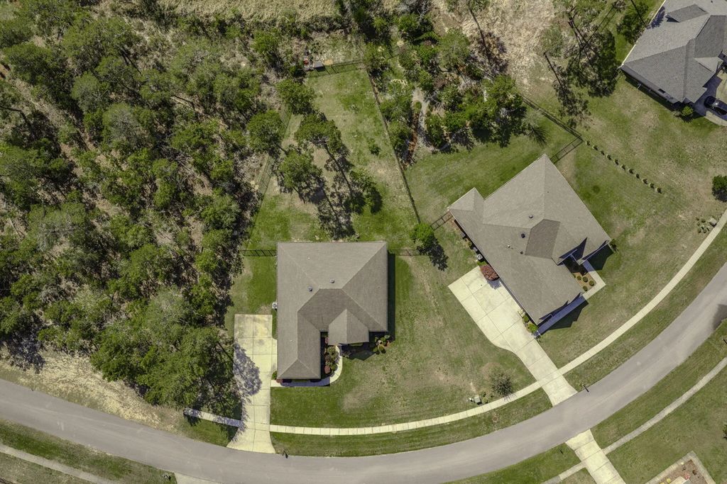 41 of 50 - 487 Coastal Breeze Drive, Freeport, FL