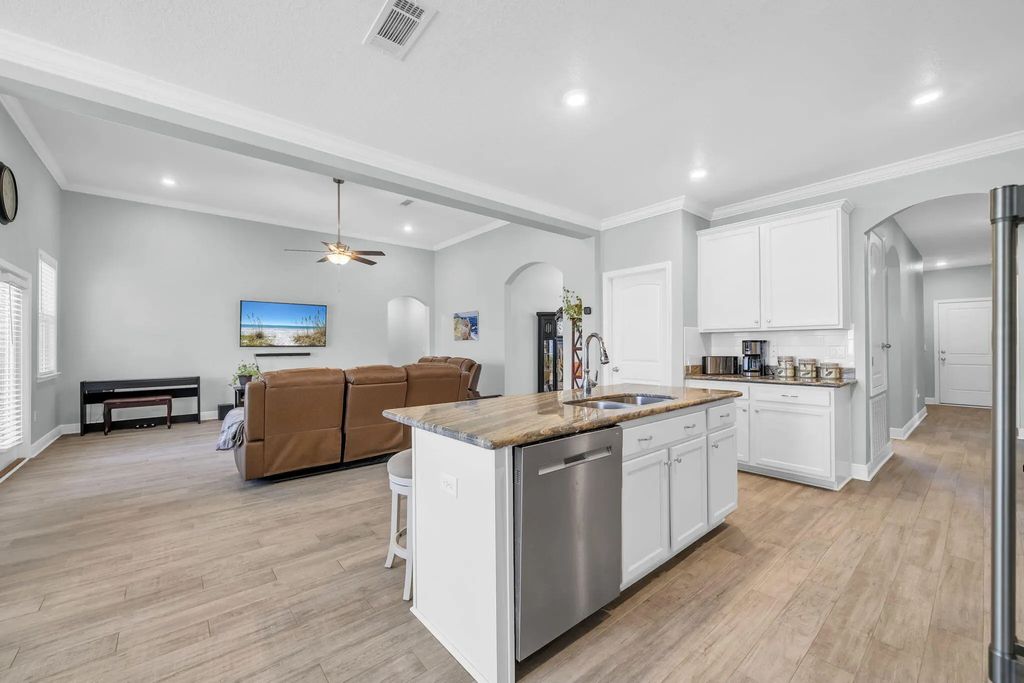 5 of 50 - 487 Coastal Breeze Drive, Freeport, FL