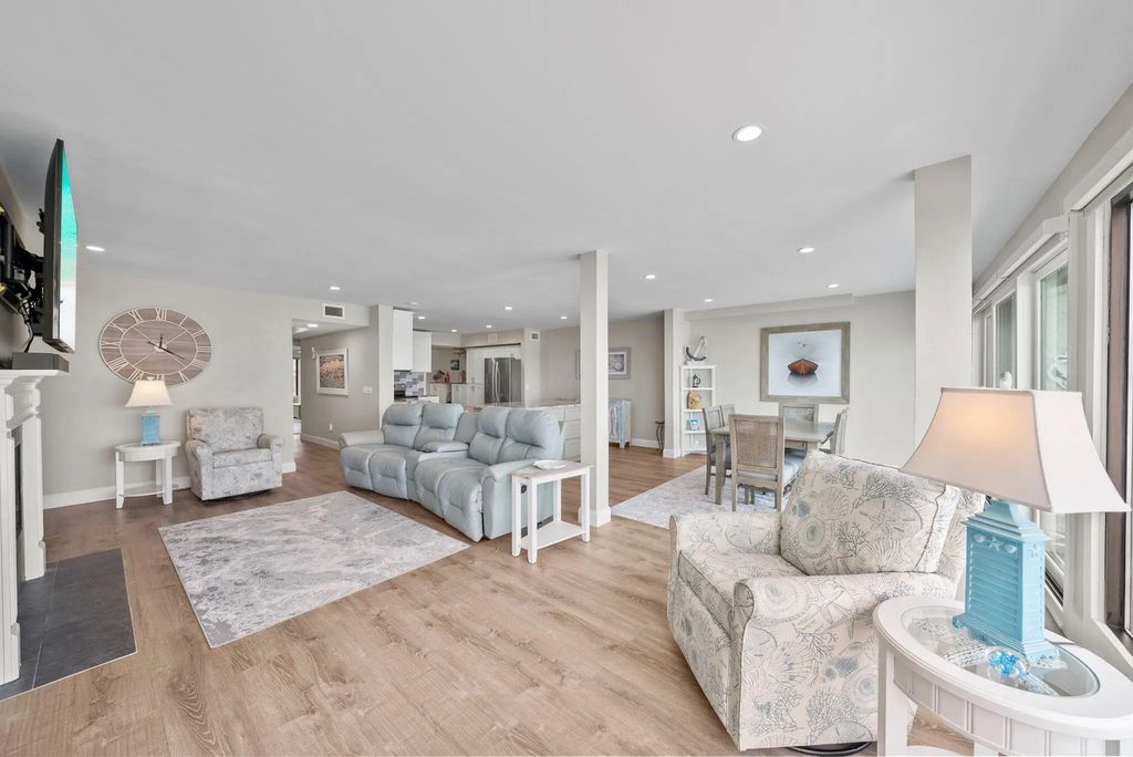 11 of 42 - 425 Bay Shore Drive Unit 11, Panama City Beach, FL