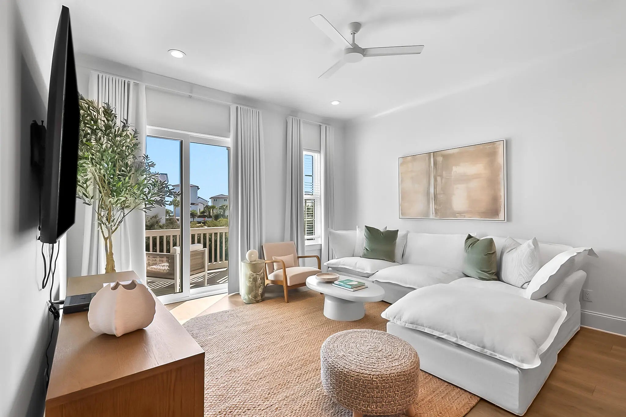 Photo of Listing #997460