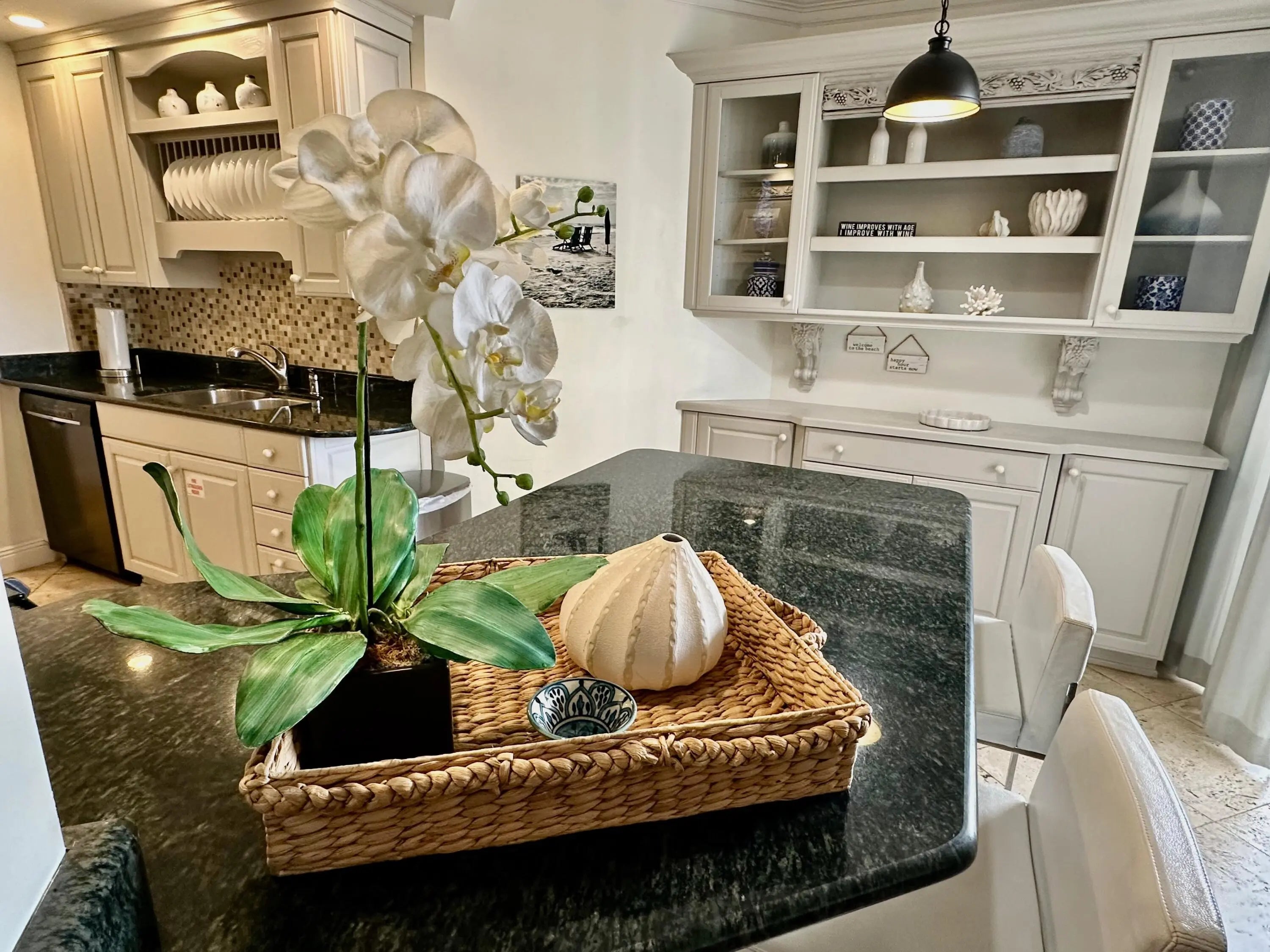 Photo of Listing #997772