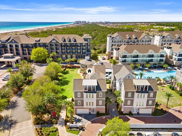 413 Henderson Cottage Way, Destin