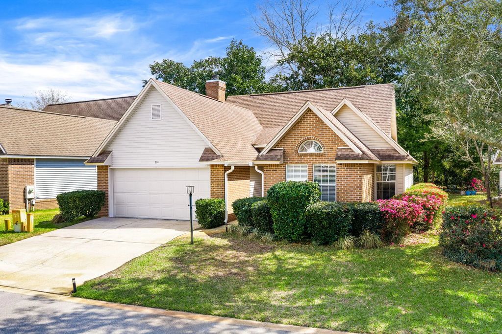 714 Putter Drive, Niceville