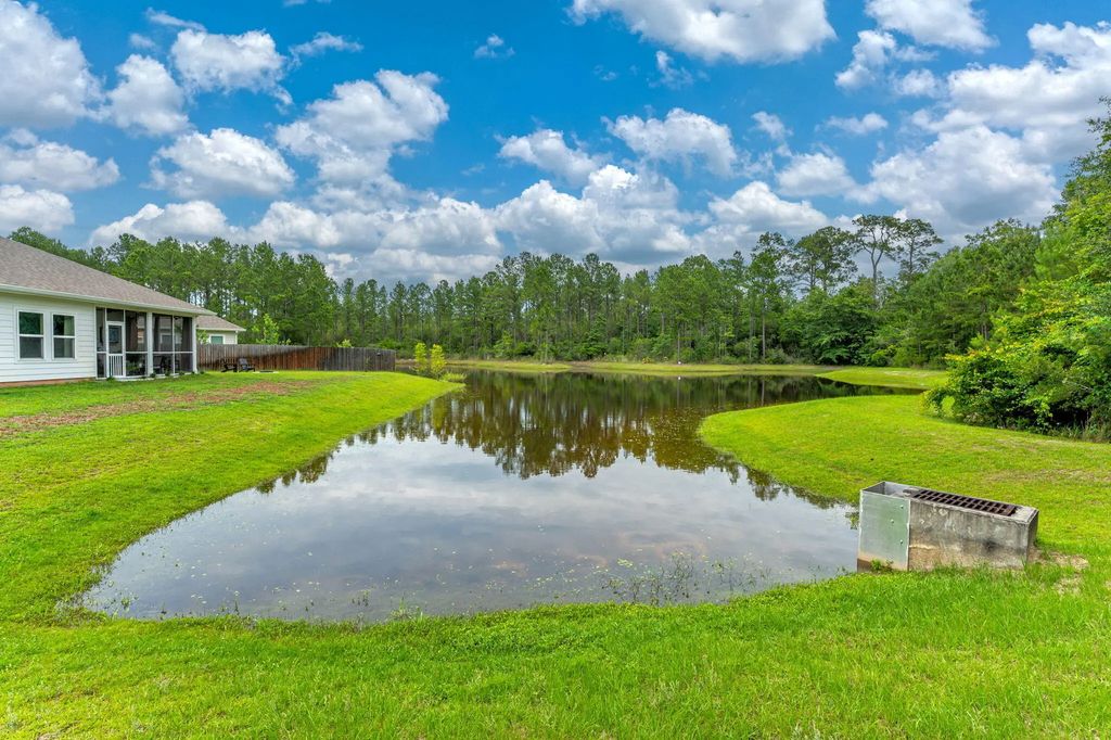 52 of 54 - 48 Hammock Circle, Freeport, FL