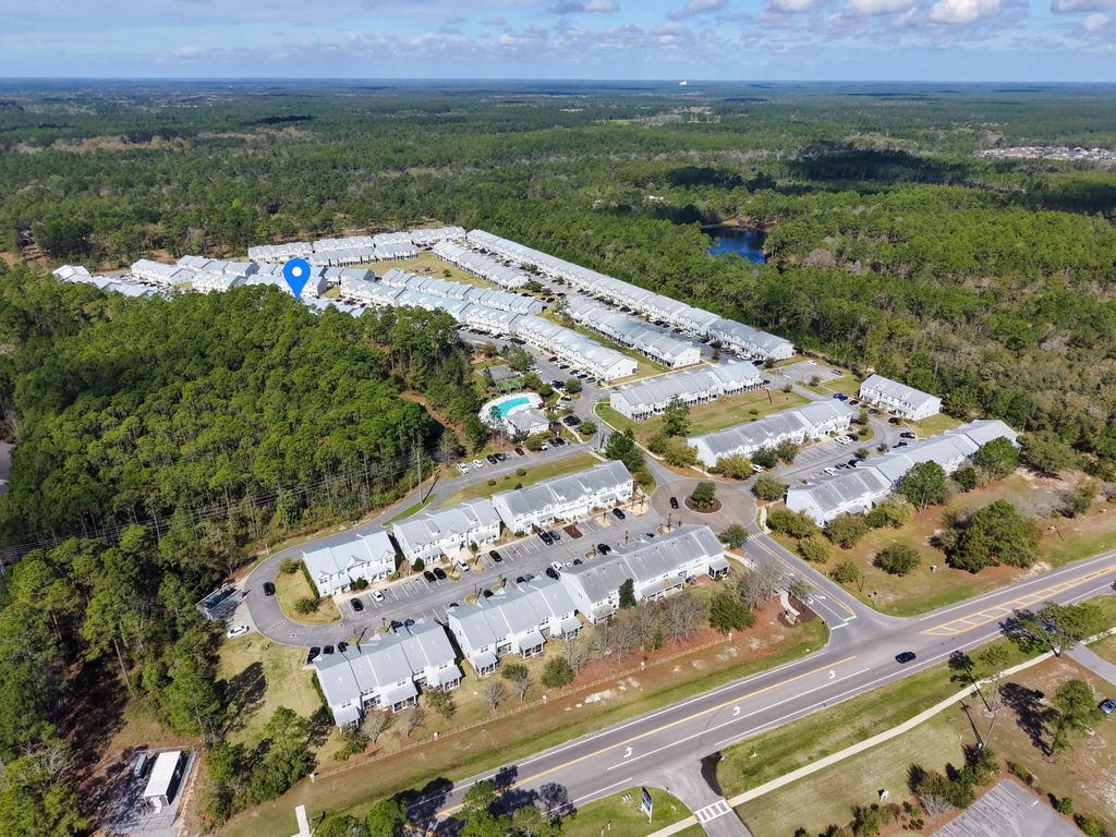 11 of 71 - 139 Date Palm Lane, Freeport, FL