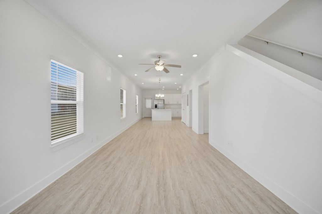 34 of 71 - 139 Date Palm Lane, Freeport, FL