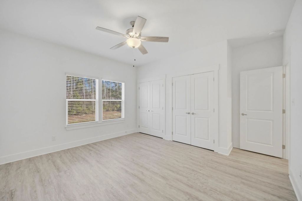 38 of 71 - 139 Date Palm Lane, Freeport, FL