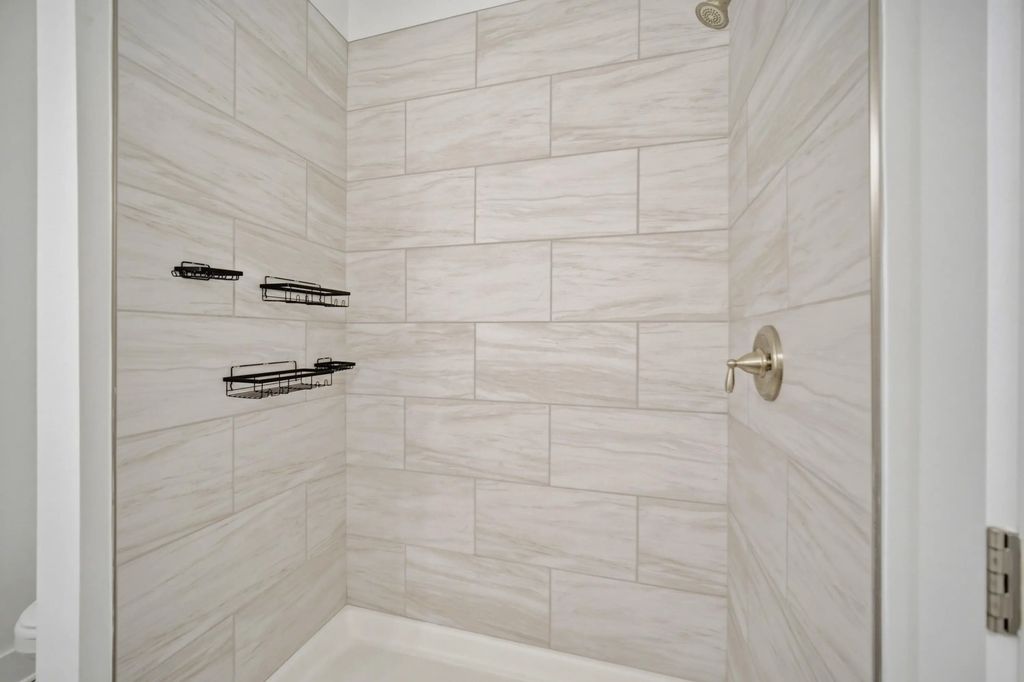 42 of 71 - 139 Date Palm Lane, Freeport, FL