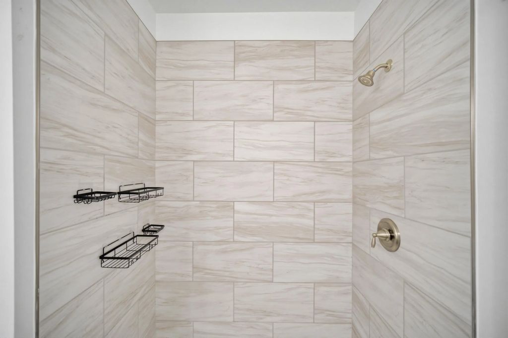 43 of 71 - 139 Date Palm Lane, Freeport, FL