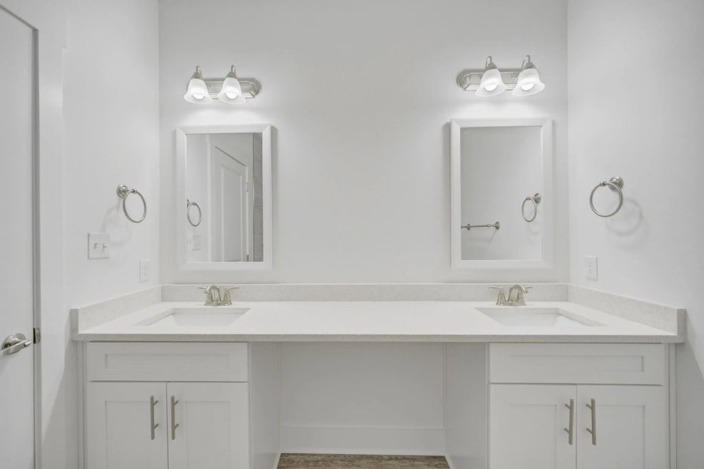44 of 71 - 139 Date Palm Lane, Freeport, FL