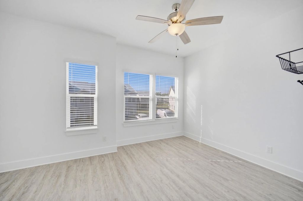 53 of 71 - 139 Date Palm Lane, Freeport, FL