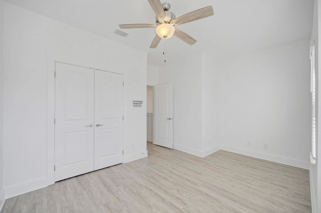 55 of 71 - 139 Date Palm Lane, Freeport, FL