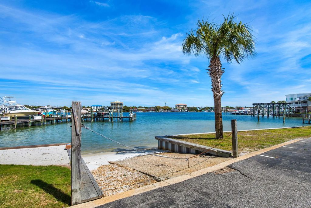 6 of 46 - 197 Durango Road 3b, Destin, FL