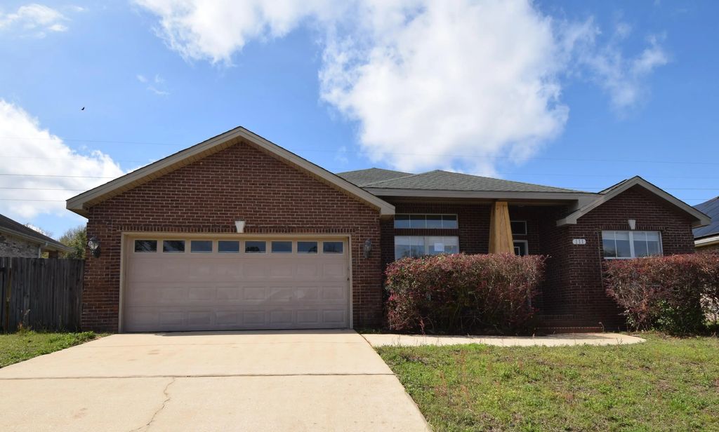 111 Trailwood Lane, Crestview