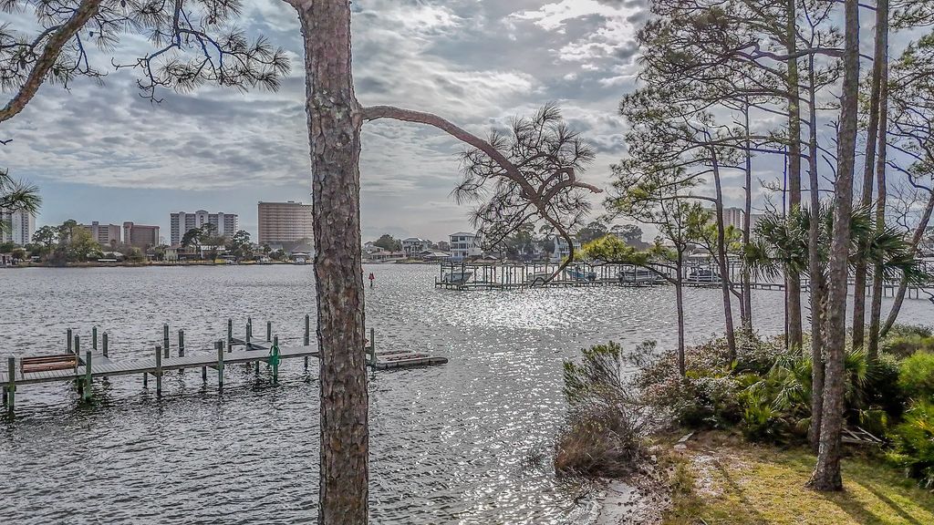 19 of 51 - 6903 N Lagoon Drive Apt 52, Panama City Beach, FL
