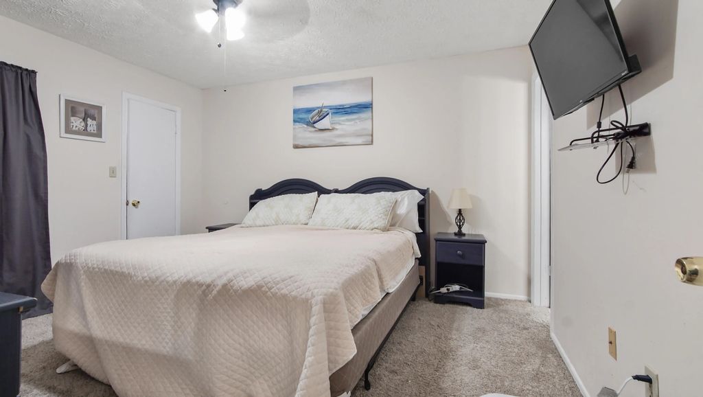 22 of 51 - 6903 N Lagoon Drive Apt 52, Panama City Beach, FL