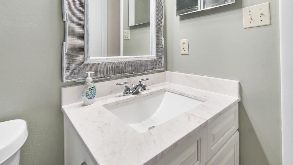27 of 51 - 6903 N Lagoon Drive Apt 52, Panama City Beach, FL