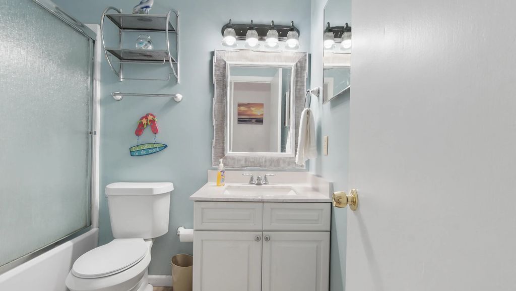 28 of 51 - 6903 N Lagoon Drive Apt 52, Panama City Beach, FL