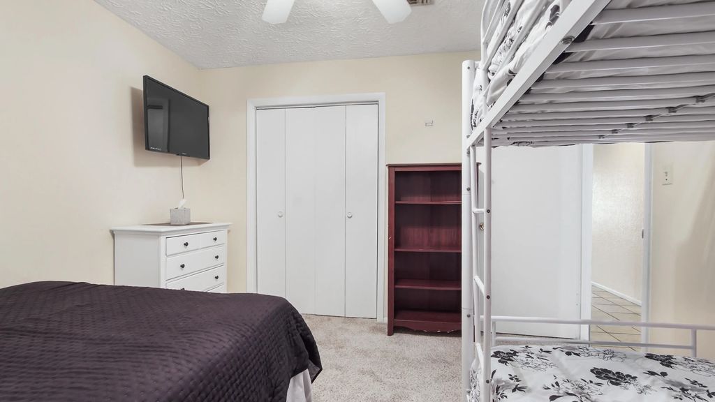 33 of 51 - 6903 N Lagoon Drive Apt 52, Panama City Beach, FL