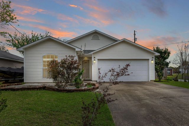 Photo of Listing #998243
