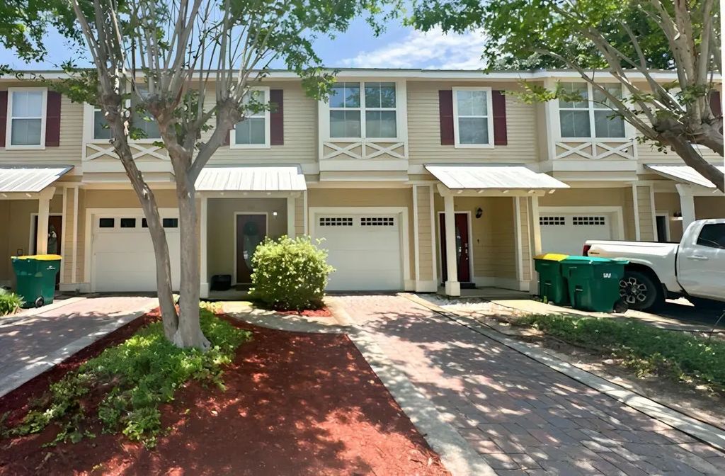401 Twin Lakes Lane, Destin