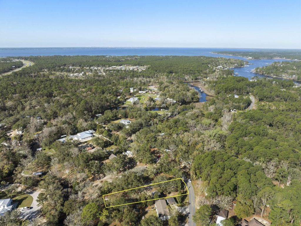 3 of 21 - 211 Carol Drive, Freeport, FL