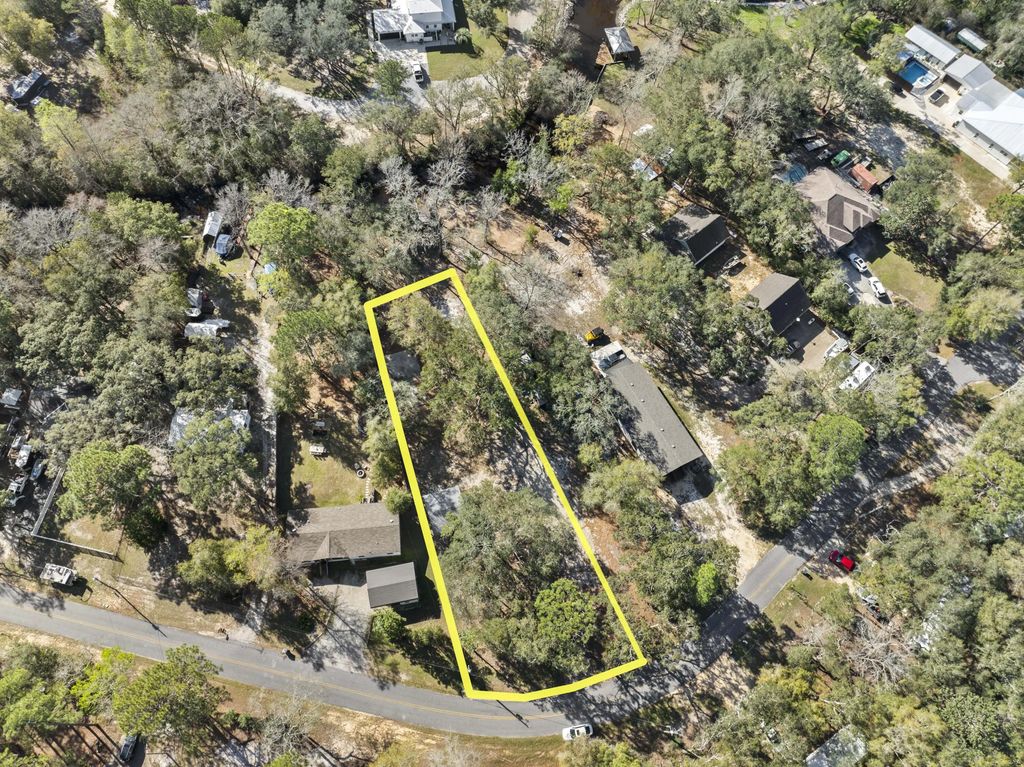 4 of 21 - 211 Carol Drive, Freeport, FL