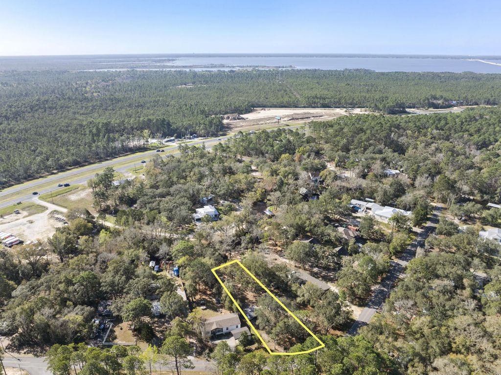 5 of 21 - 211 Carol Drive, Freeport, FL